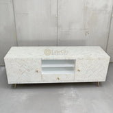 Mueble multimedia Madeline Design con incrustaciones de hueso, blanco | Mueble de entretenimiento Madeline Design con incrustaciones de hueso, blanco